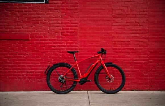 SUPER COMMUTER +: la bici che sostituisce l'auto! - Le Shopping News Il Magazine per gli Appassionati di Moda e Tendenze