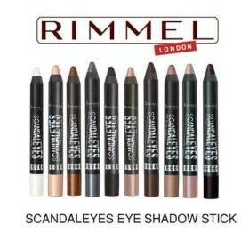 Sguardo "scandaloso" con SCANDALEYES EYE SHADOW STICKS di Rimmel!