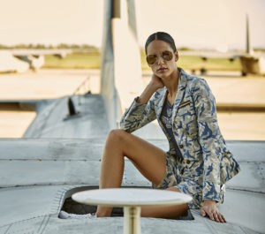 Ispirata al volo e allo stile easy chic la collezione donna SS2017 di Aeronautica Militare