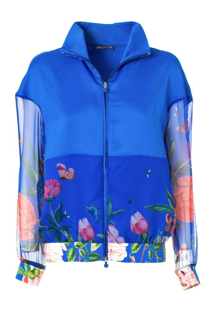 Delicati fiori colorati  e mare blu nella collezione P/E 2018 di Mila ZB - Le Shopping News Il Magazine per gli Appassionati di Moda e Tendenze