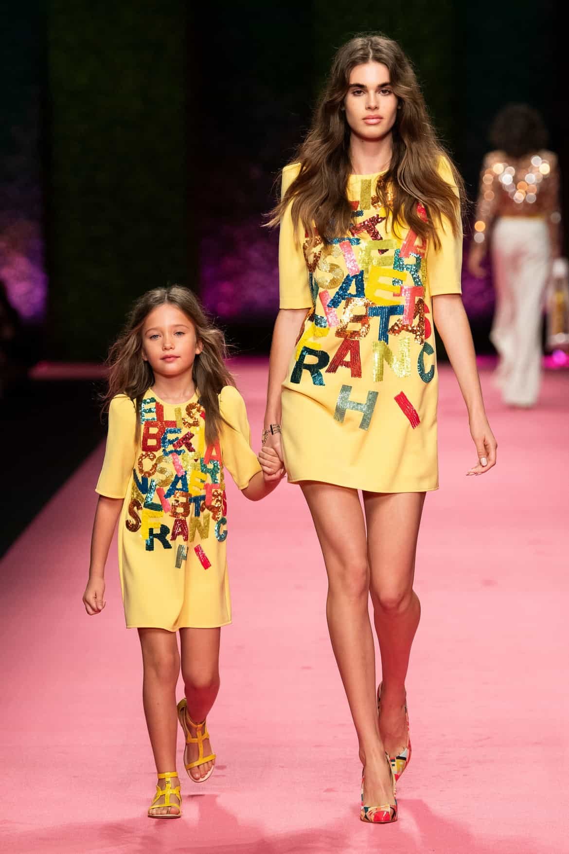 ElisabettaFranchi_ss19__145-e1539421665125 Elisabetta Franchi  presenta a Milano la nuova  sognante collezione SS19