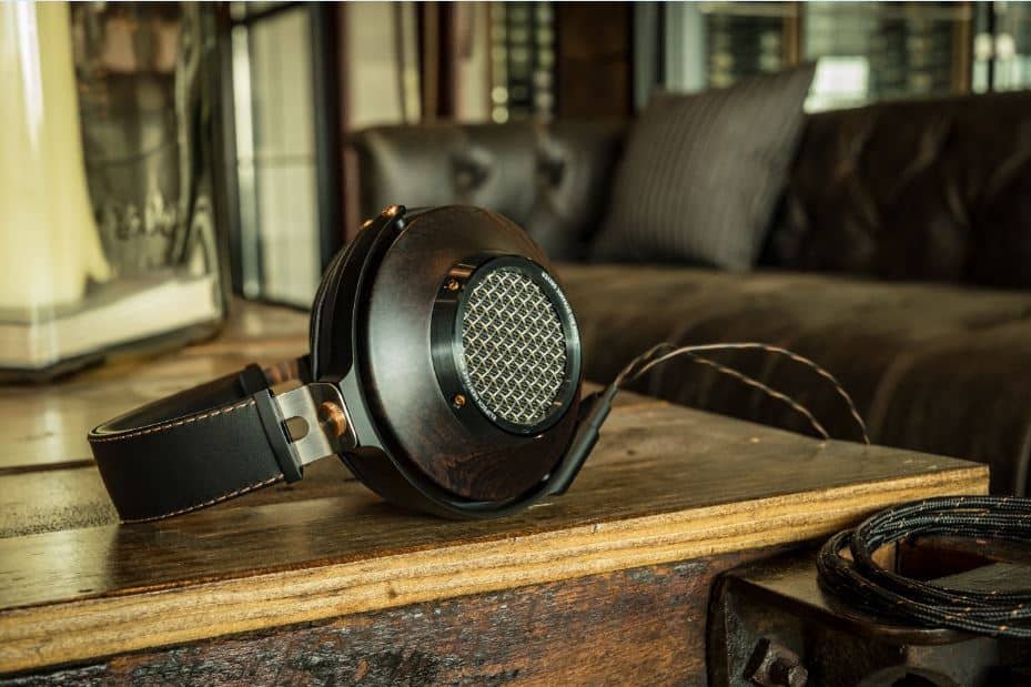 Serie Heritage di Klipsch, speaker e cuffie per un regalo di Natale ...in musica! - Le Shopping News Il Magazine per gli Appassionati di Moda e Tendenze