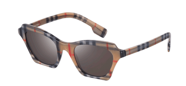 Nuova collezione eyewear Autunno/Inverno 2018 di Burberry - Le Shopping News Il Magazine per gli Appassionati di Moda e Tendenze