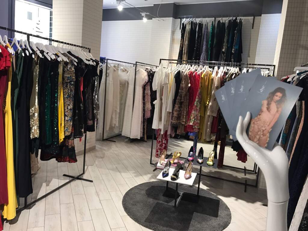Fashion renting, la nuova moda green che piace ai Gen Z - Le Shopping News Il Magazine per gli Appassionati di Moda e Tendenze
