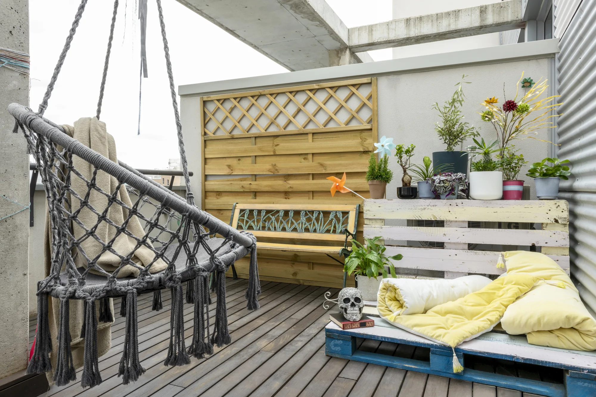 Arredare con pallet: qualche consiglio per rendere unico il tuo balcone! - Le Shopping News Il Magazine per gli Appassionati di Moda e Tendenze