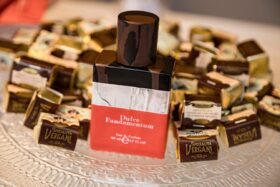 Dulce Fundamentum: il profumo gourmand che si ispira al torrone di Cremona