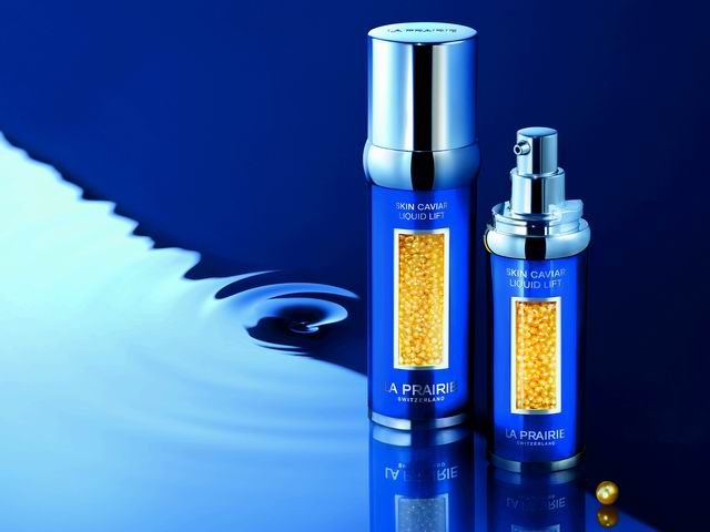 La Prairie lancia Skin Caviar Liquid Lift, il siero lifting per una pelle levigata e tonica - Le Shopping News Il Magazine per gli Appassionati di Moda e Tendenze