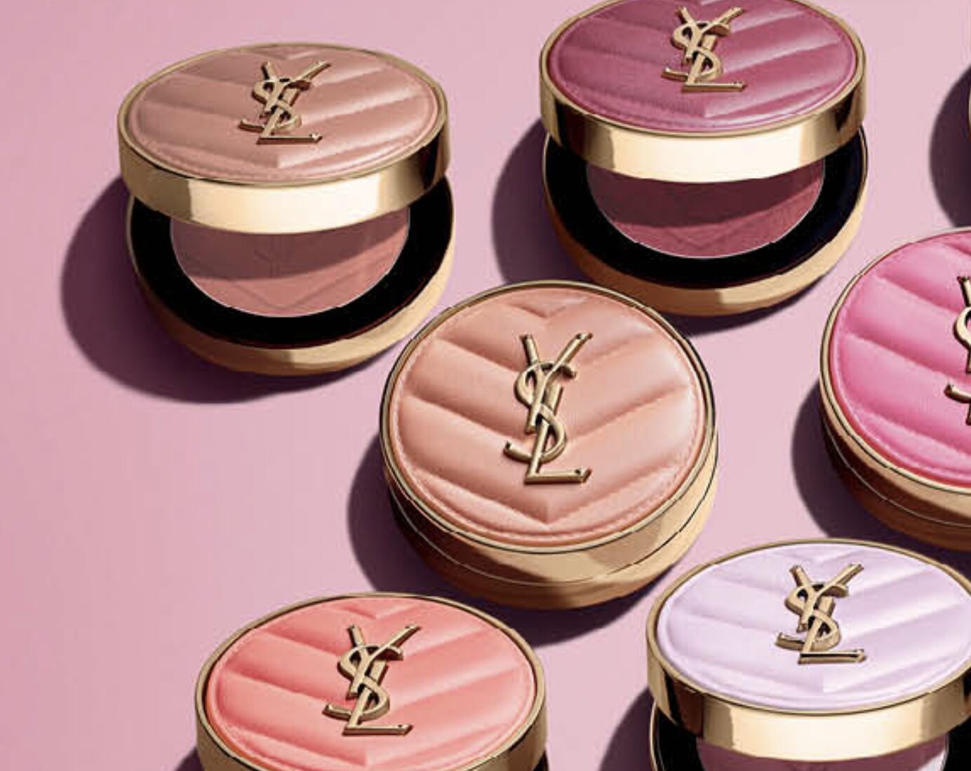 YSL Beauty: il pop-up Make Me Blush Powder arriva a Milano - Le Shopping News Il Magazine per gli Appassionati di Moda e Tendenze