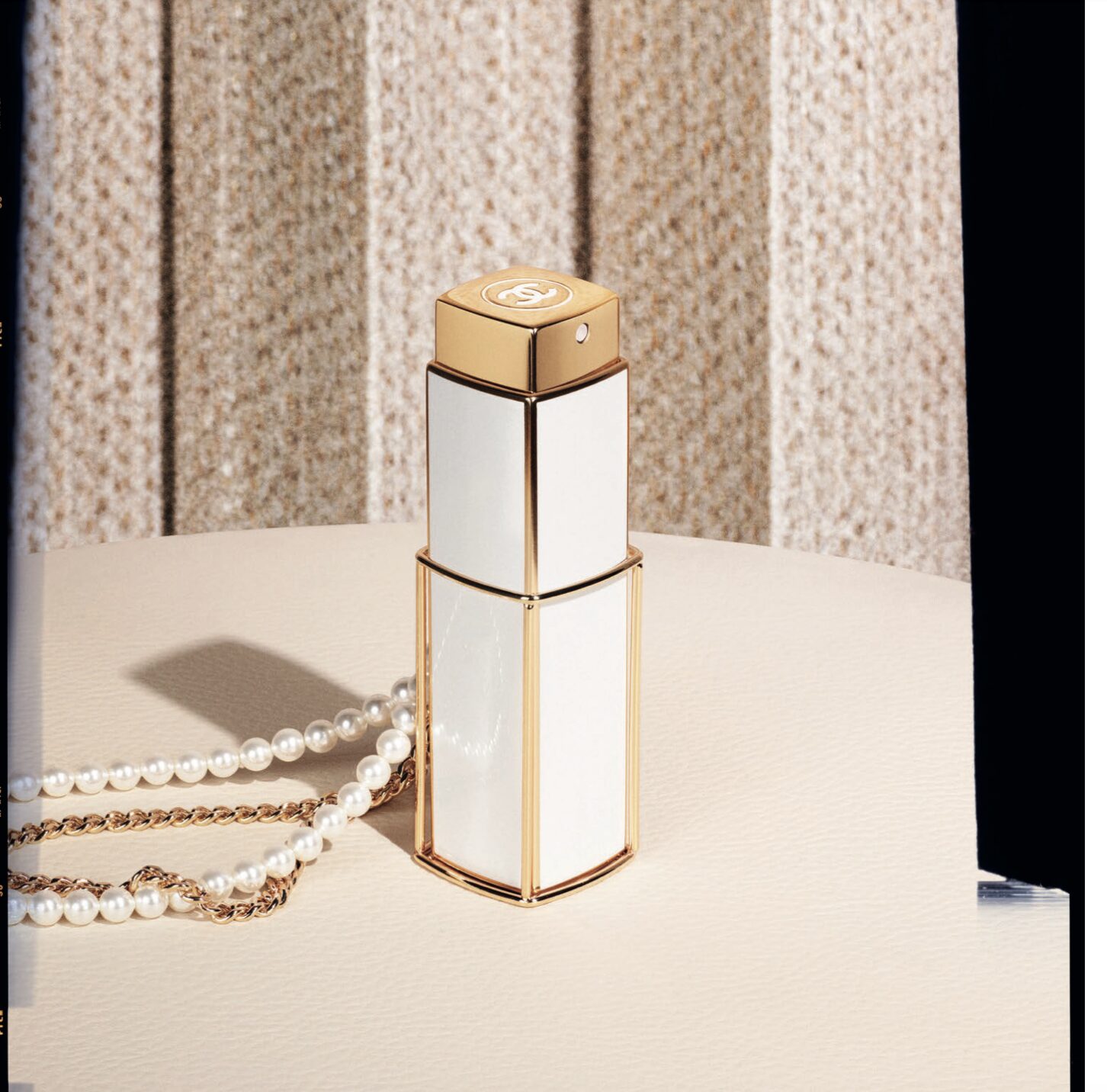 Chanel presenta Coco Mademoiselle Eau de Parfum Intense, il profumo bijoux da borsetta - Le Shopping News Il Magazine per gli Appassionati di Moda e Tendenze